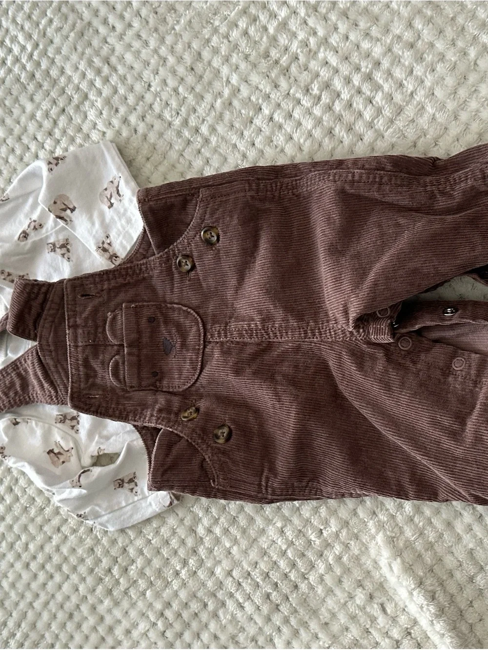 Carter's White Long-Sleeve Tee with Brown Bear Print